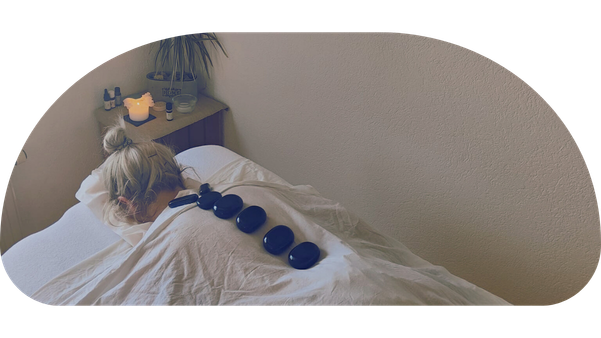 Hot stone therapy (massage aux pierres chaudes) - Curam massage